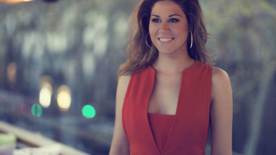 La Academia Española de la Radio Premia a Tamara como La Cantante más Elegante