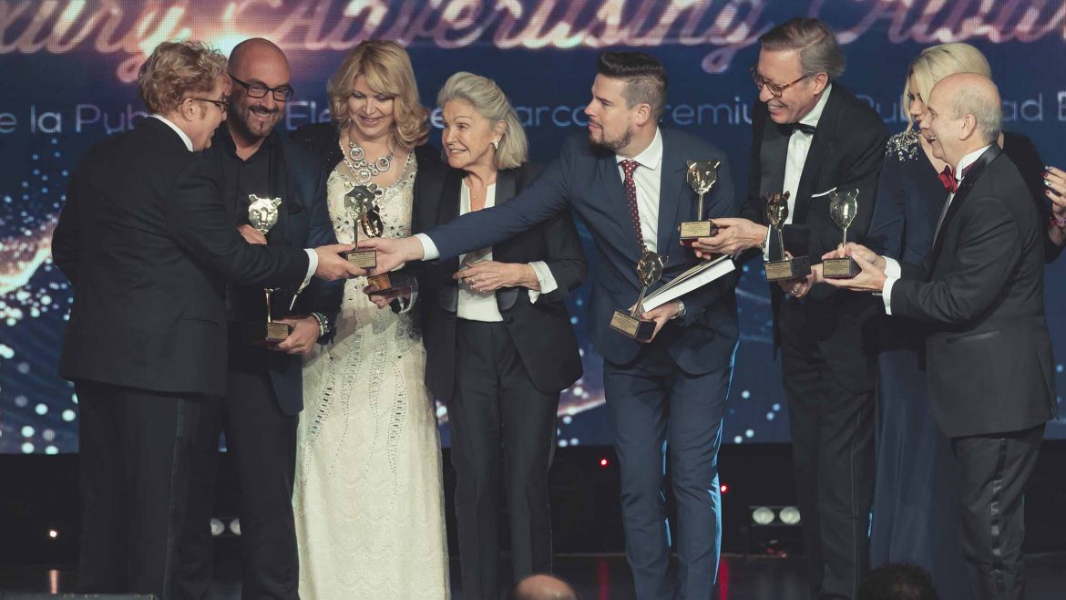 Peanuts&Monkeys, Premio Platino a la Agencia más premiada 2018