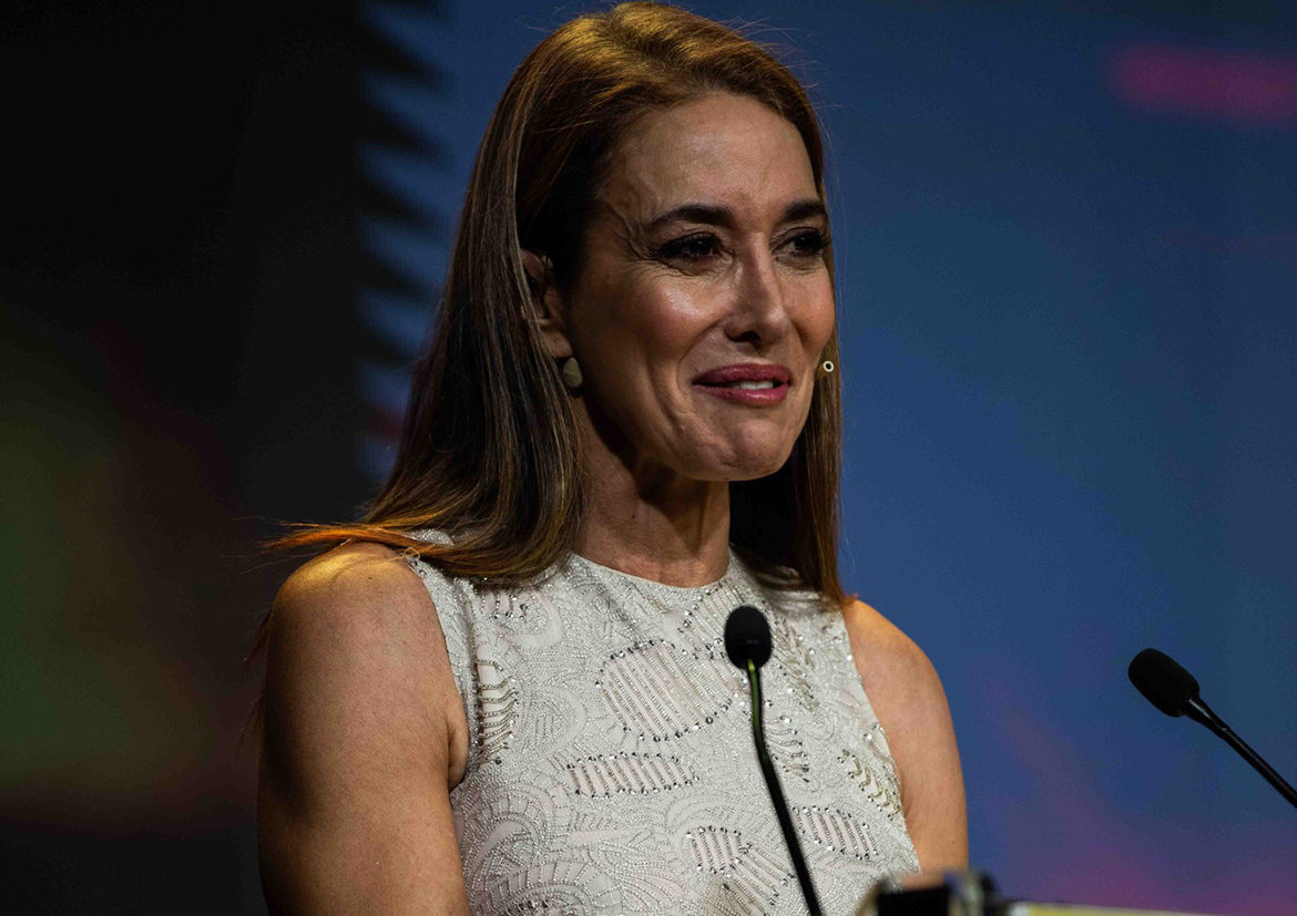 Elsa Anka, fue la encargada de conducir la X edición de Luxury Awards